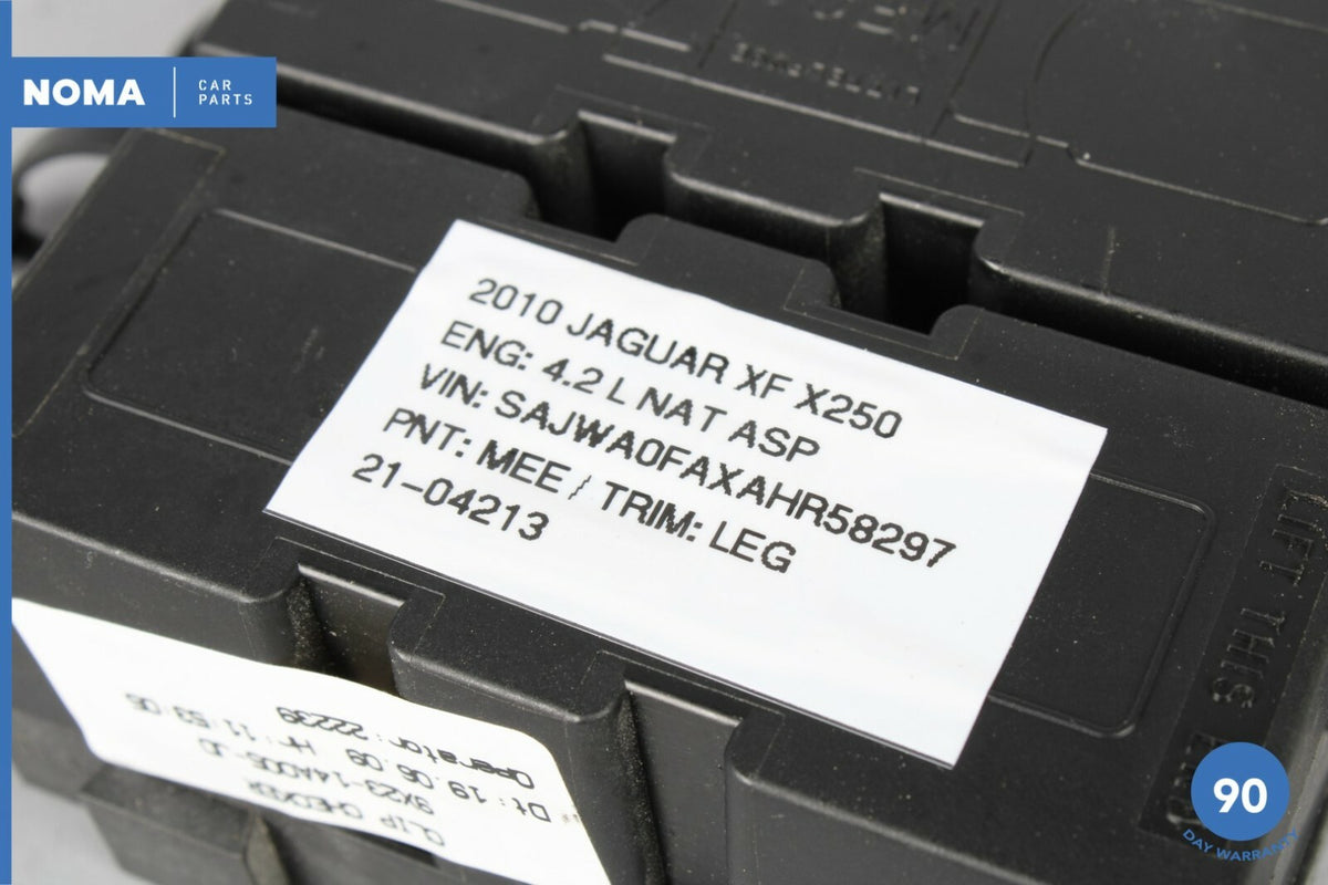 09-11 Jaguar X250 XF Rear Trunk Boot Fuse Holder Box 8X2T14A067DA OEM - photo 9