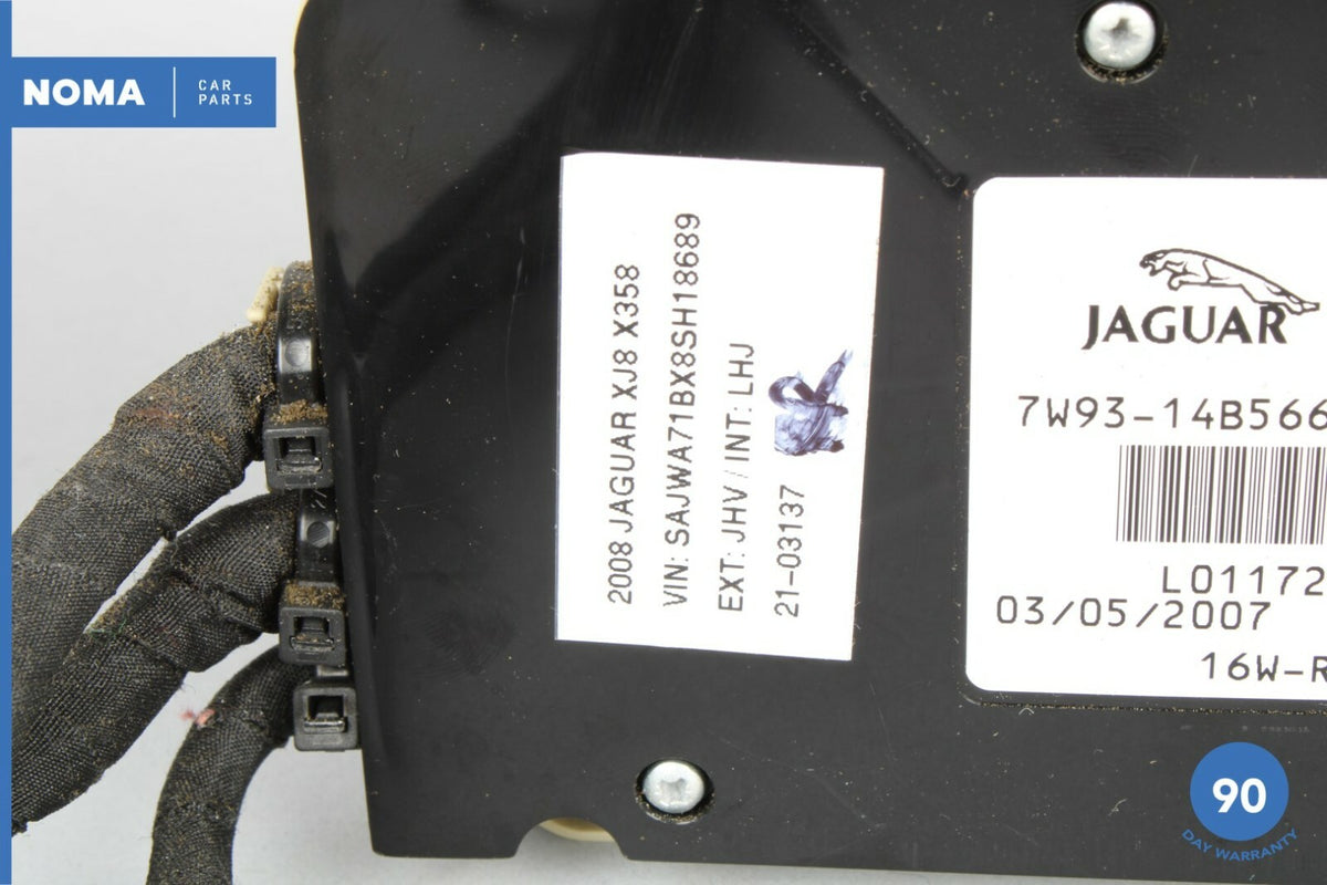 04-09 Jaguar X358 XJ8 VDP Front Right Seat Adjustment Switch 7W9314B566DA OEM - photo 8