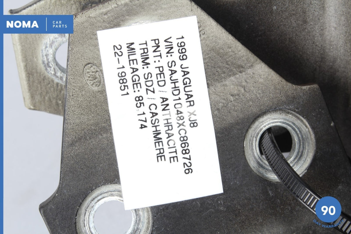 98-03 Jaguar XJ8 XJR VDP X308 Front Right Passenger Side Door Hinge Set of 2 OEM - photo 9