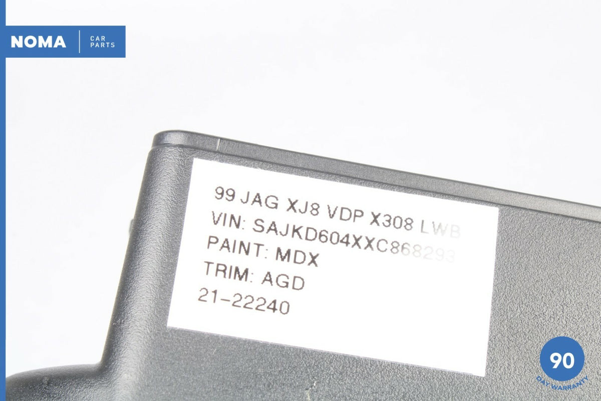 98-03 Jaguar XJ8 SV8 VDP X308 Heelboard Relay Fuse Box 18 Way LNE2800CA OEM - photo 10