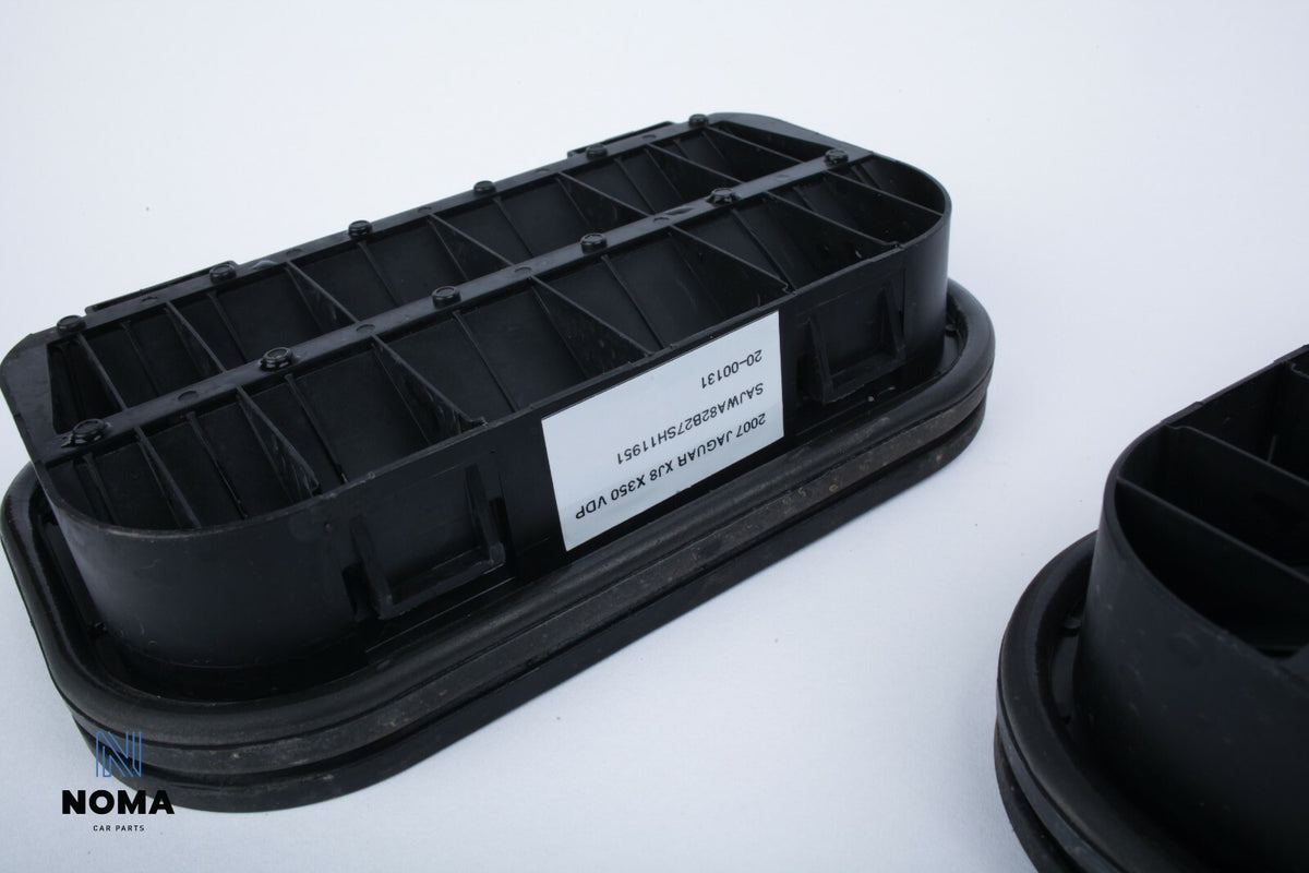 04-09 Jaguar XJ8 Vanden Plas X350 Rear Cabin Air Pressure Vent Box Set of 2 OEM - photo 9