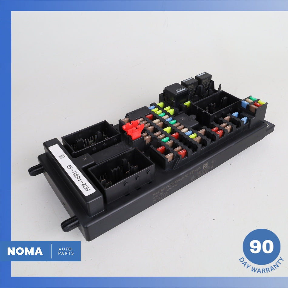 15-23 Land Rover Discovery Sport L550 Front Relay Fuse Box FK7214F041AE OEM 68k