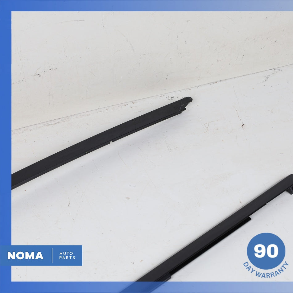 13-22 LR Range Rover L405 Front Right Outer Door Window Molding Set OEM