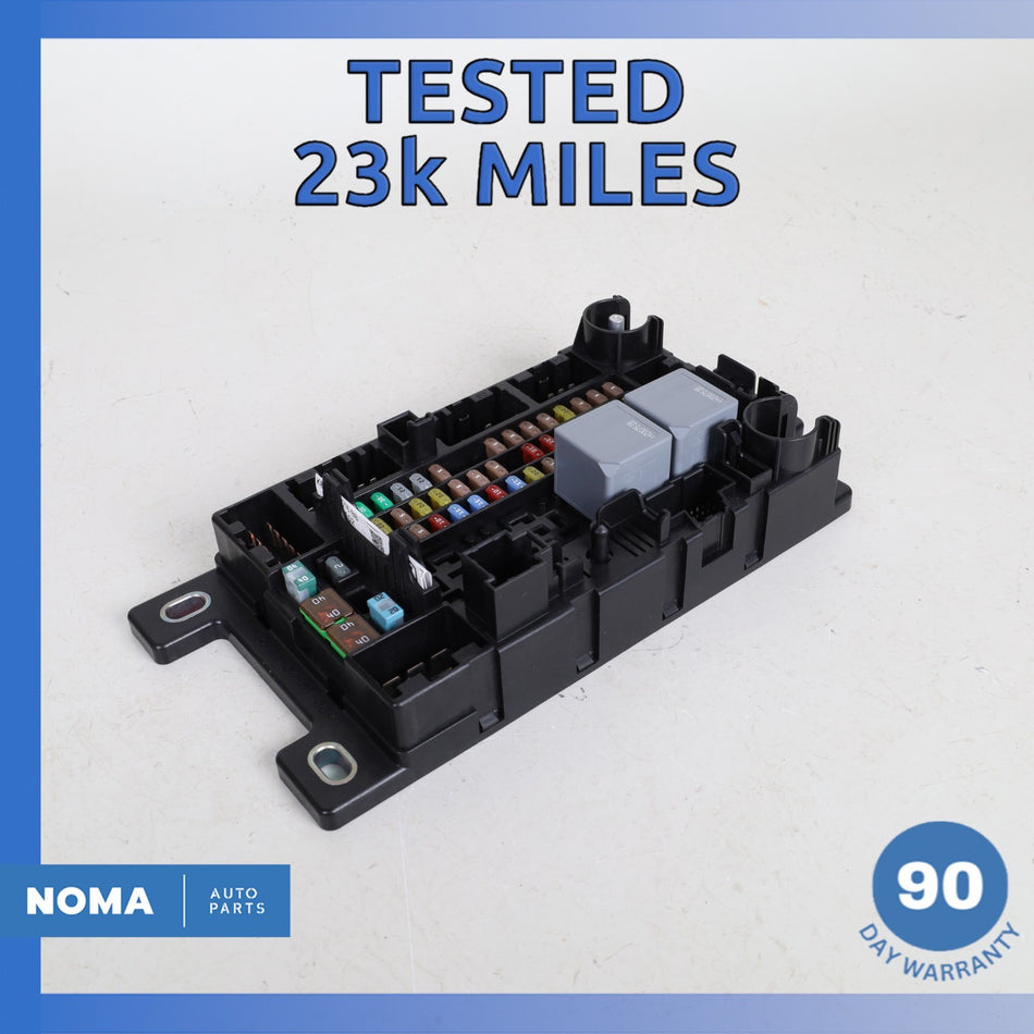 2020 LR Range Rover Evoque L551 Front Fuse Relay Box Module K8D214A073BD OEM 23k