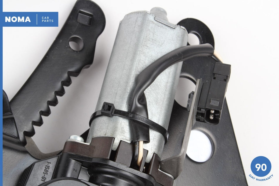 00-06 BMW X5 E53 Rear Right Passenger Side Seat Angle Adjustment Motor OEM