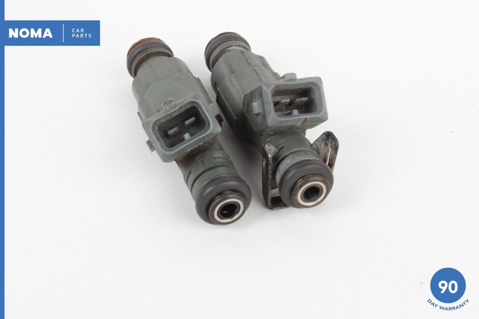 03-05 Land Rover Range Rover L322 Gas Fuel Rail Line Injector Set of 2 OEM