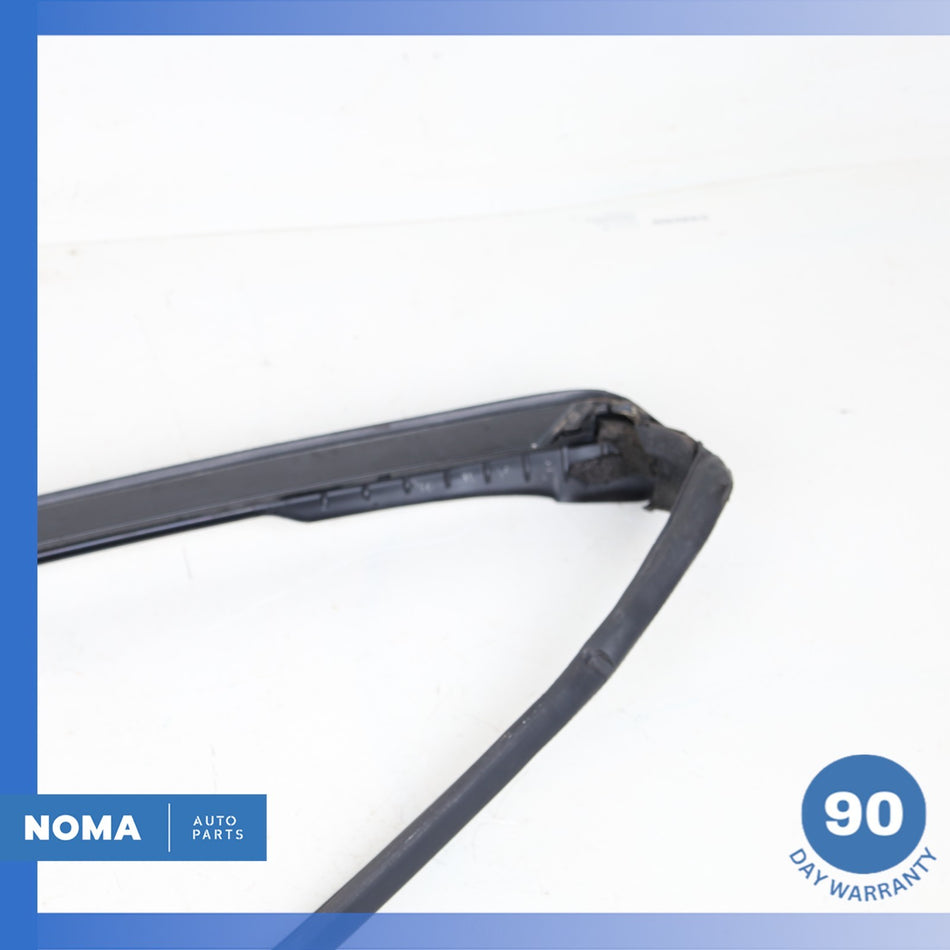13-22 Range Rover Sport L494 Front Right Outer Door Window Seal Molding Set OEM