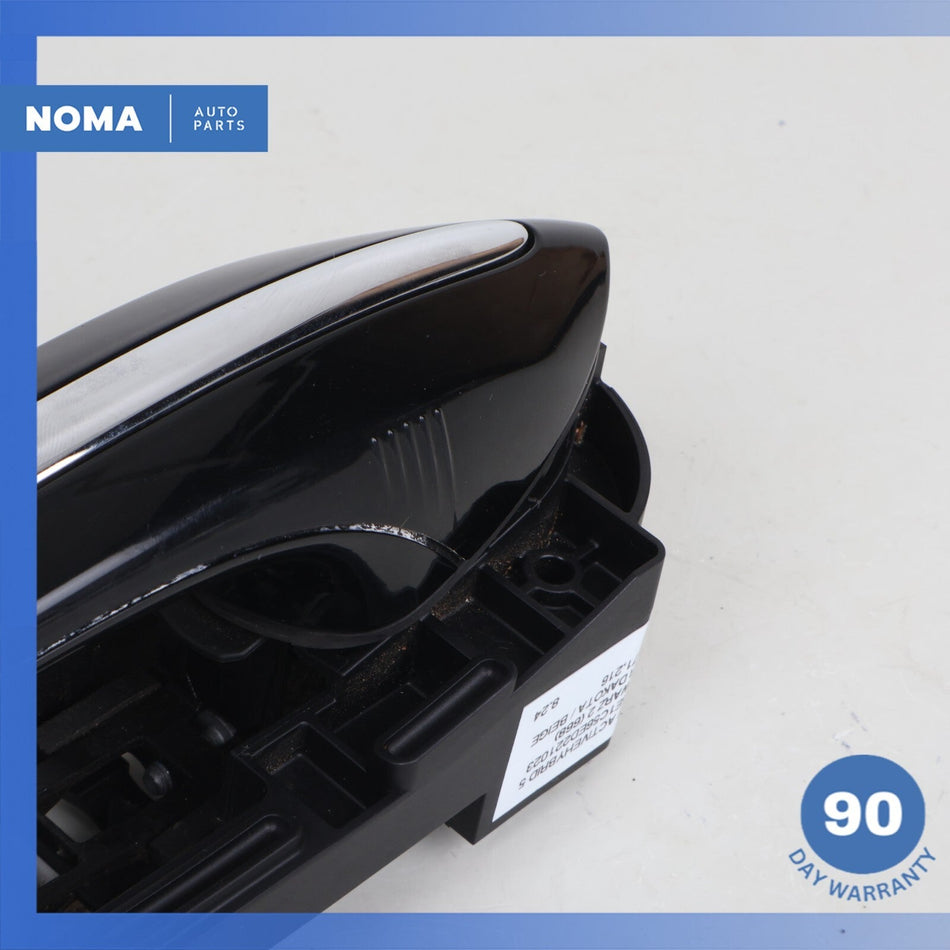 11-16 BMW F10 ActiveHybrid 5 Front Right Exterior Door Handle w/ Keyless Go OEM