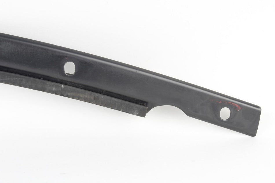 03-08 BMW Z4 E85 E86 Front Engine Hood Bonnet Seal Gasket Support 7053532 OEM