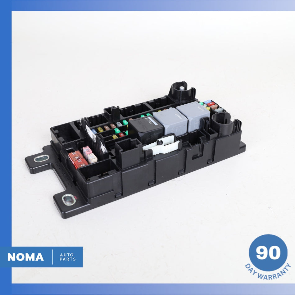 2020 Range Rover Evoque L551 Rear Trunk Battery Fuse Relay Box Module OEM 23k