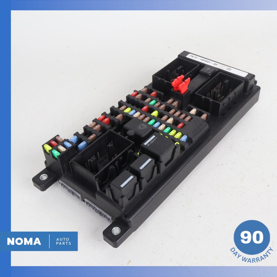 15-23 Land Rover Discovery Sport L550 Front Relay Fuse Box FK7214F041AE OEM