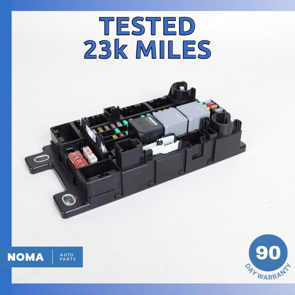 2020 Range Rover Evoque L551 Rear Trunk Battery Fuse Relay Box Module OEM 23k