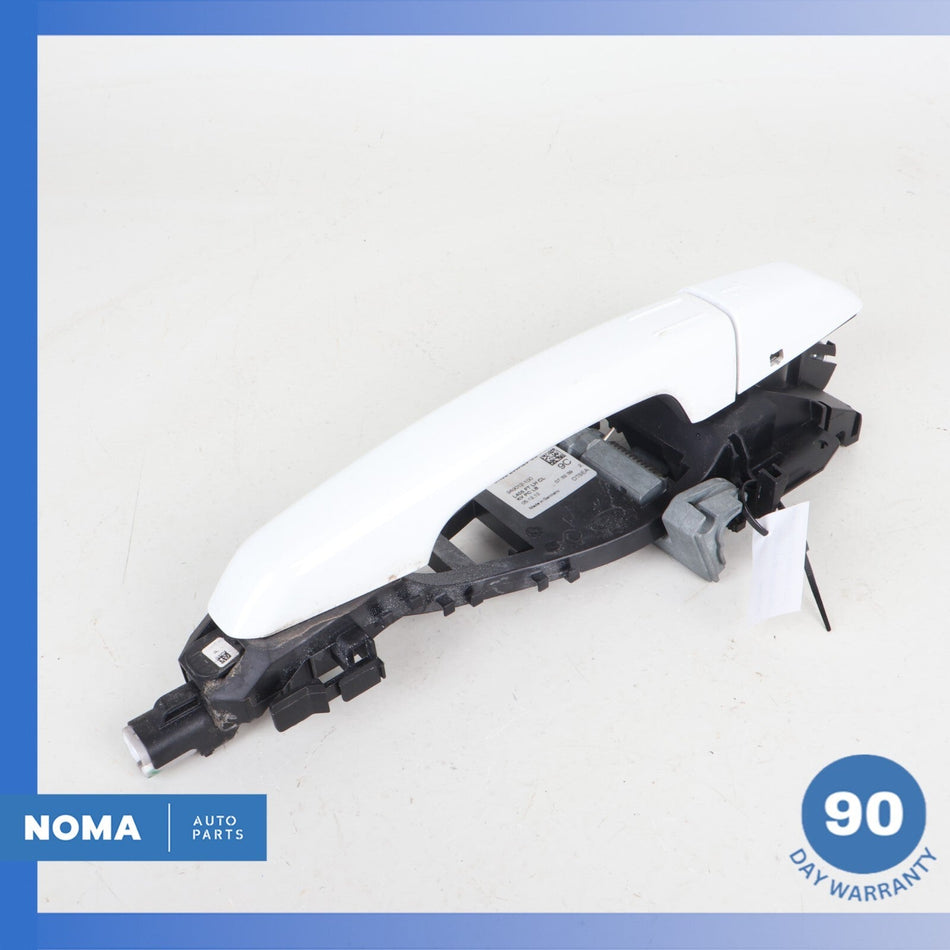 2013 LR Range Rover L405 Front Left Exterior Door Handle Keyless Go OEM