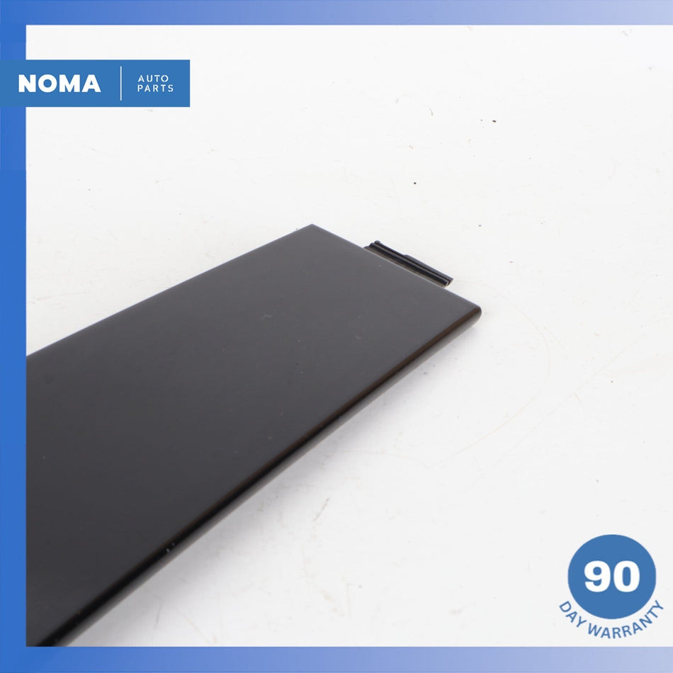 2015 LR Range Rover L405 Front Left Side Exterior Door B-Pillar Molding OEM