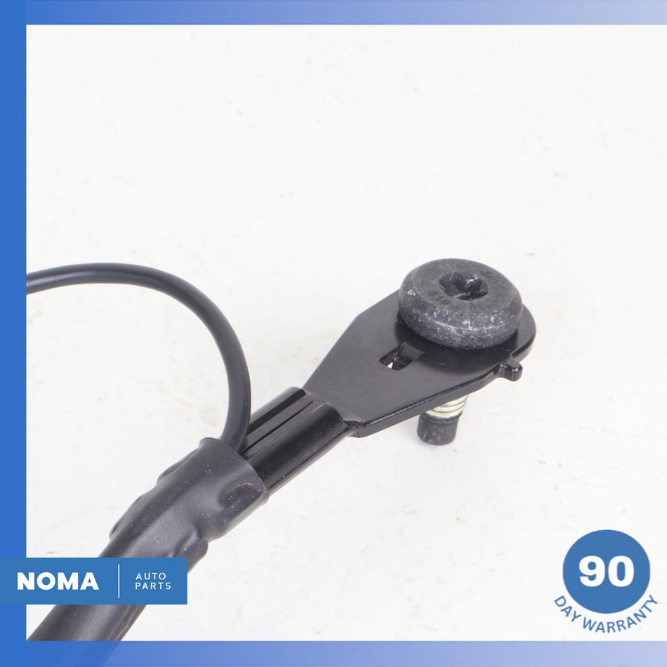 15-23 LR Discovery Sport L550 Front Left or Right Belt Buckle FK7261208AD OEM