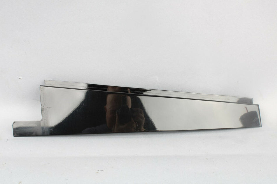 04-09 Jaguar XJ8 XJR VDP X350 X358 Rear Left Side B-Pillar Exterior Molding OEM