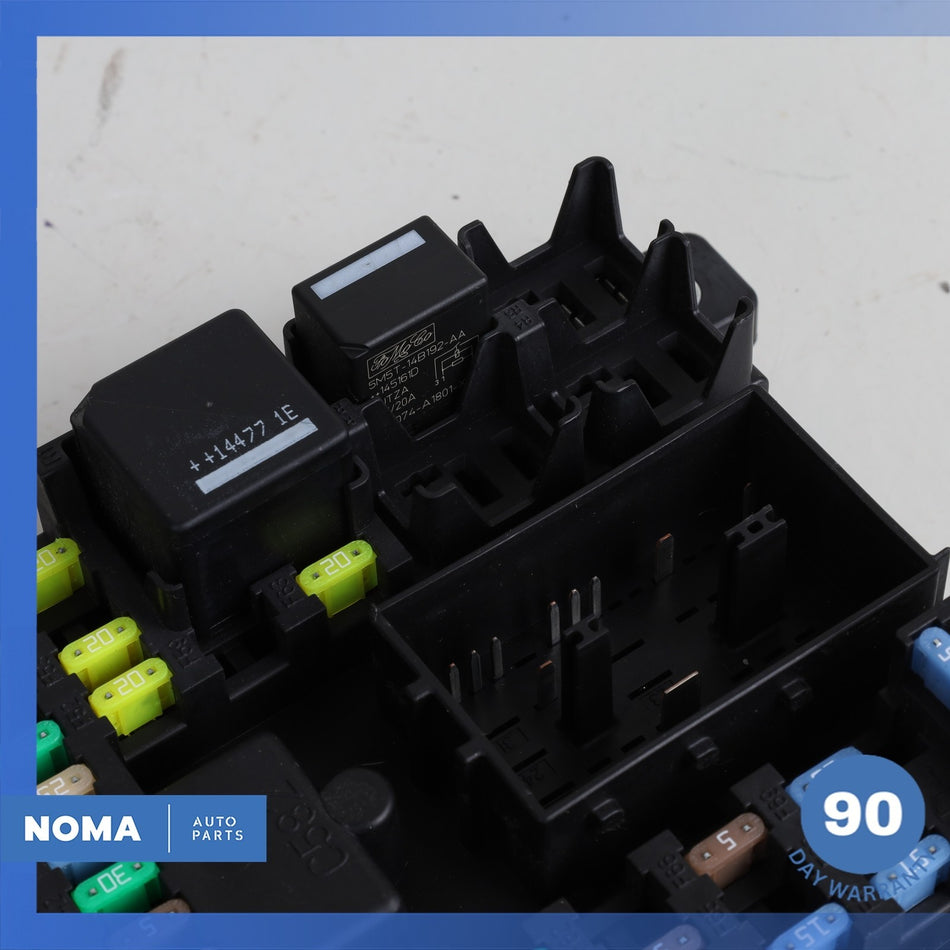 12-15 LR Range Rover Evoque L538 Body Control Module Fuse Relay Box OEM