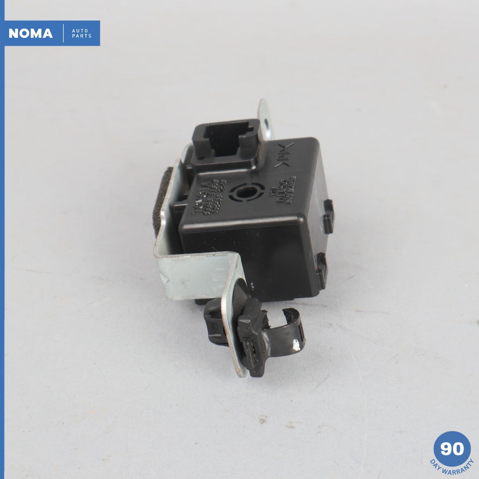 98-00 Lexus LS400 XF20 Traction Buzzer Control Module 86650-5A030 OEM
