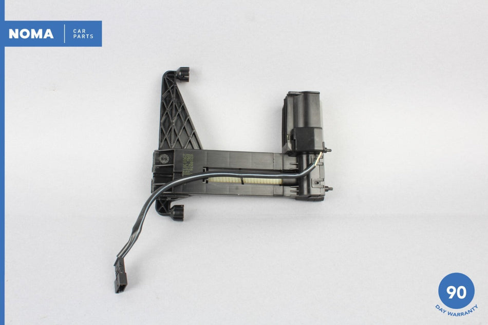 04-07 BMW E60 530i Front Right Passenger Seat Headrest Adjust Motor 7121096 OEM