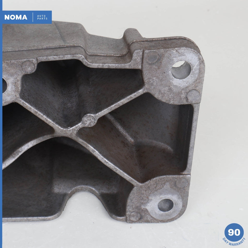 10-12 Land Rover Range Rover L322 Engine Motor Right Side Mount Bracket OEM