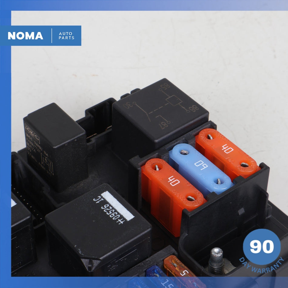 2010 Land Rover Range Rover L322 Trunk Boot Fuse Box Module AH4214N030AE OEM