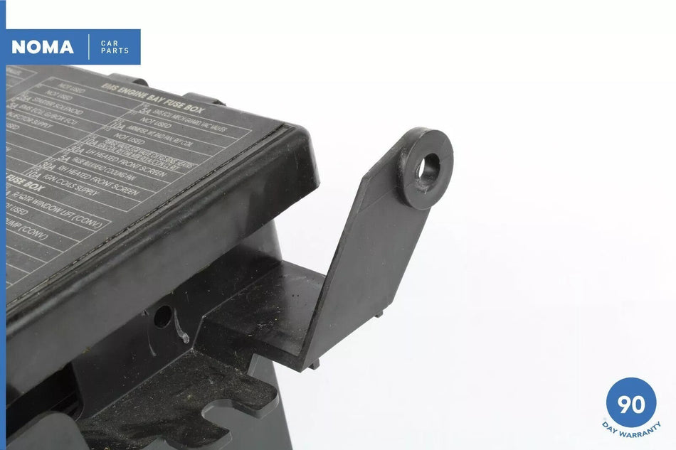 97-99 Jaguar X100 XK8 Rear Trunk Relay Fuse Box LJB2822DB OEM