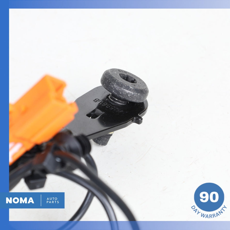 15-23 LR Discovery Sport L550 Front Left or Right Belt Buckle FK7261208AD OEM