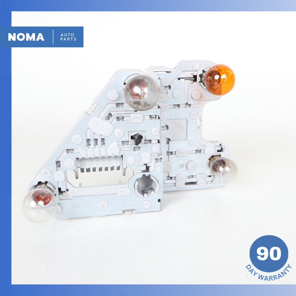 98-03 Jaguar X308 XJ8 XJR Vanden Plas Rear Right Side Taillight Bulb Socket OEM