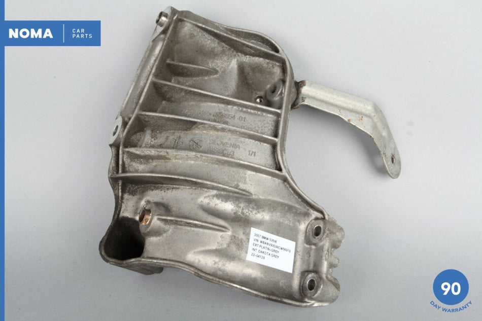 04-07 BMW 535xi E60 E61 Air Conditioner Compressor Mount Bracket 7558854 OEM