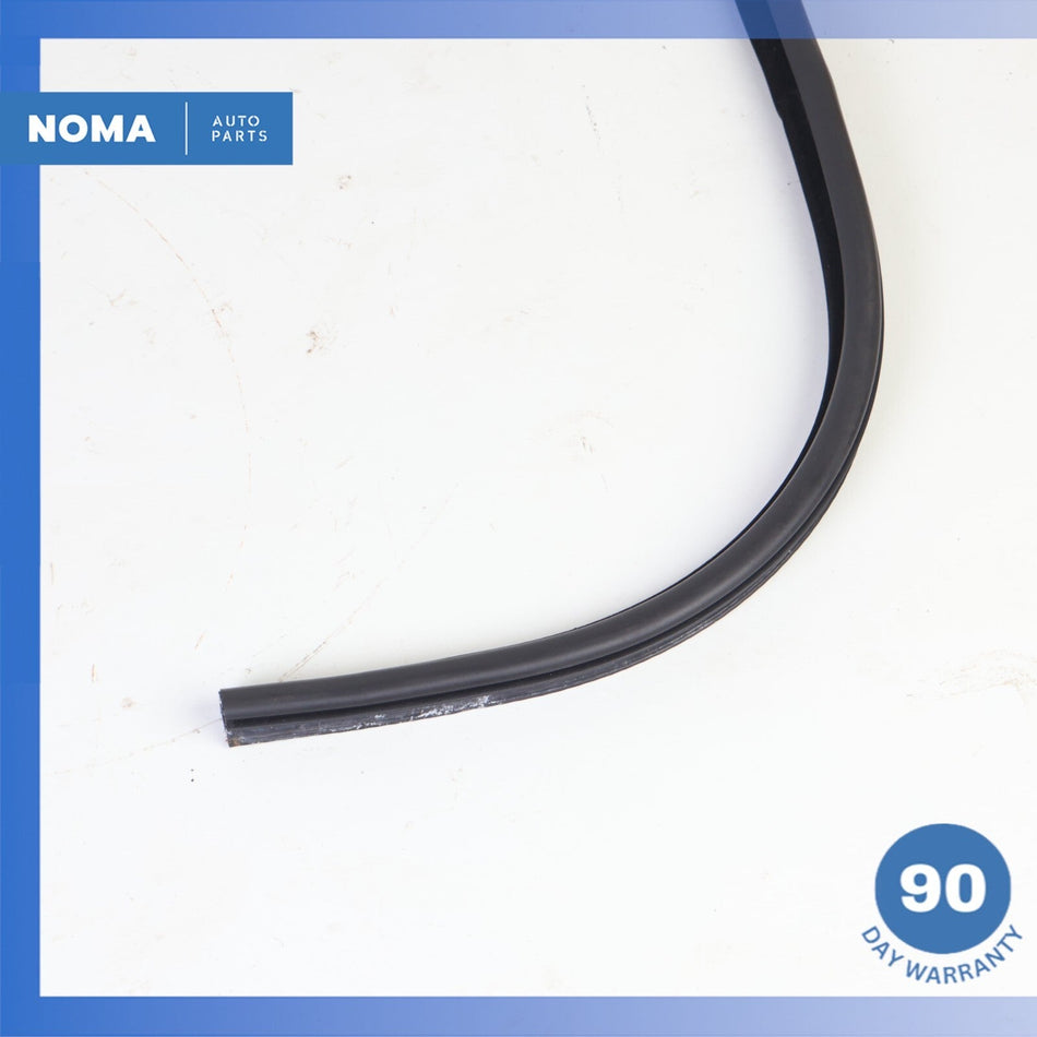 13-22 Land Rover Range Rover L405 Front Left or Right Body Weatherstrip Seal OEM