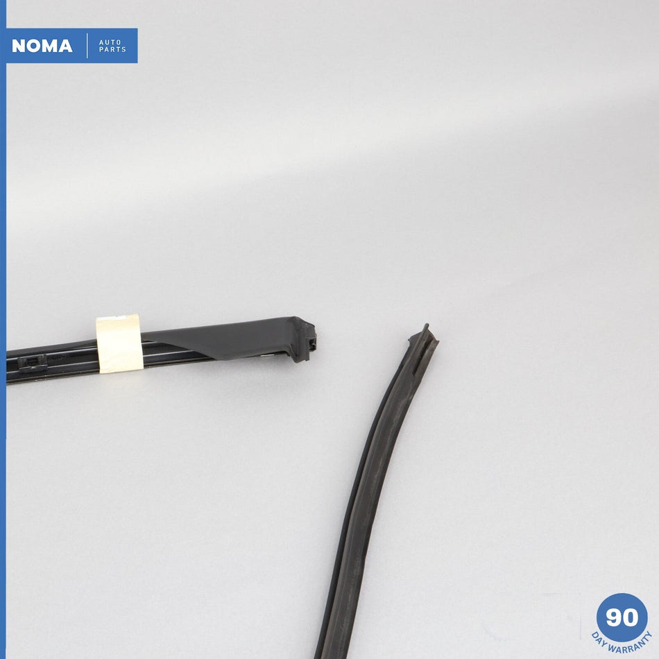 04-09 Jaguar XJ8 VDP X350 Front Right Door Weatherstrip Rubber Seal C2C3494 OEM