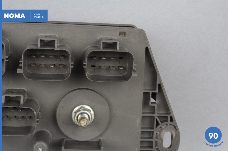 04-07 Jaguar XJR XJ8 X350 Rear Trunk Boot Interior Fuse Relay Box w/ Cable OEM