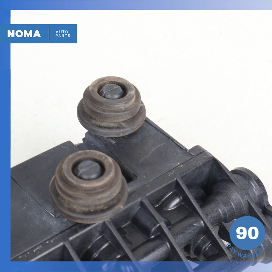 06-13 Land Rover L319 LR4 Front Right Air Suspension Transfer Relief Valve OEM