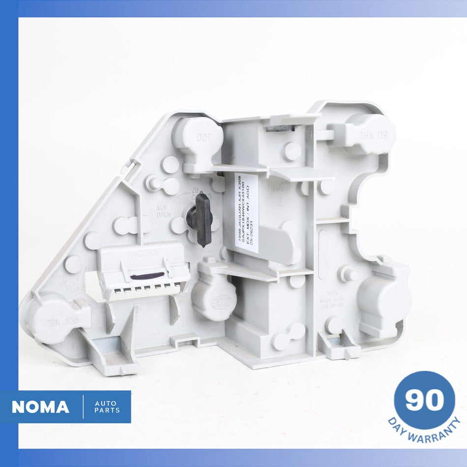 98-03 Jaguar X308 XJR XJ8 Vanden Plas Rear Left Side Taillight Bulb Socket OEM