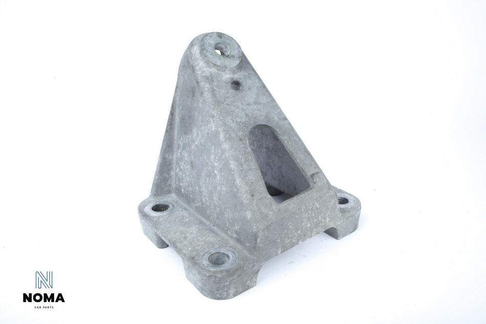 04-09 Jaguar XJ8 Vanden Plas X350 Right Side Engine Motor Mounting Bracket OEM