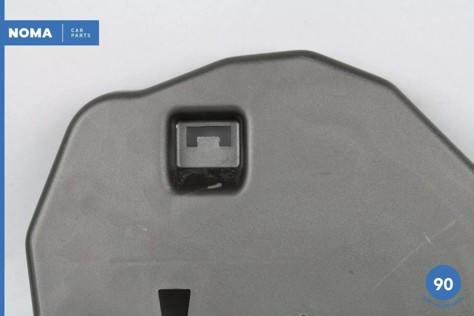 95-03 Jaguar X308 XJR VDP Rear Right Side Taillight Bulb Socket Cover Lid OEM