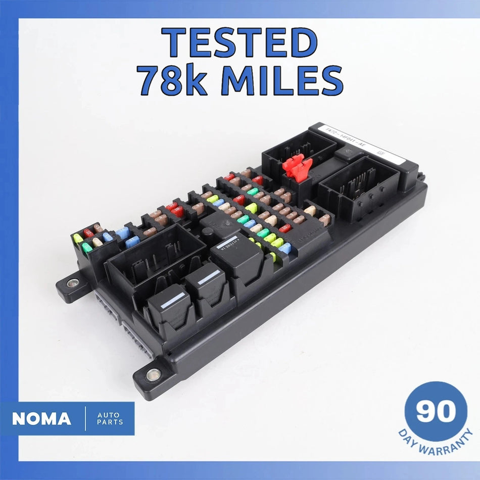 15-23 Land Rover Discovery Sport L550 Front Relay Fuse Box FK7214F041AE OEM 78k