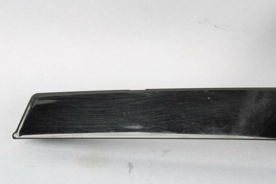 04-09 Jaguar XJ8 VDP X350 X358 Front Right Side B-Pillar Exterior Molding OEM