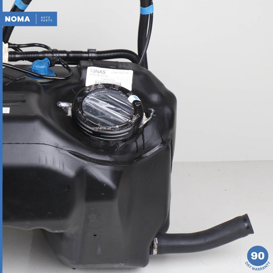 08-12 Land Rover Range Rover L322 HSE Fuel Gas Tank Reservoir Assembly OEM