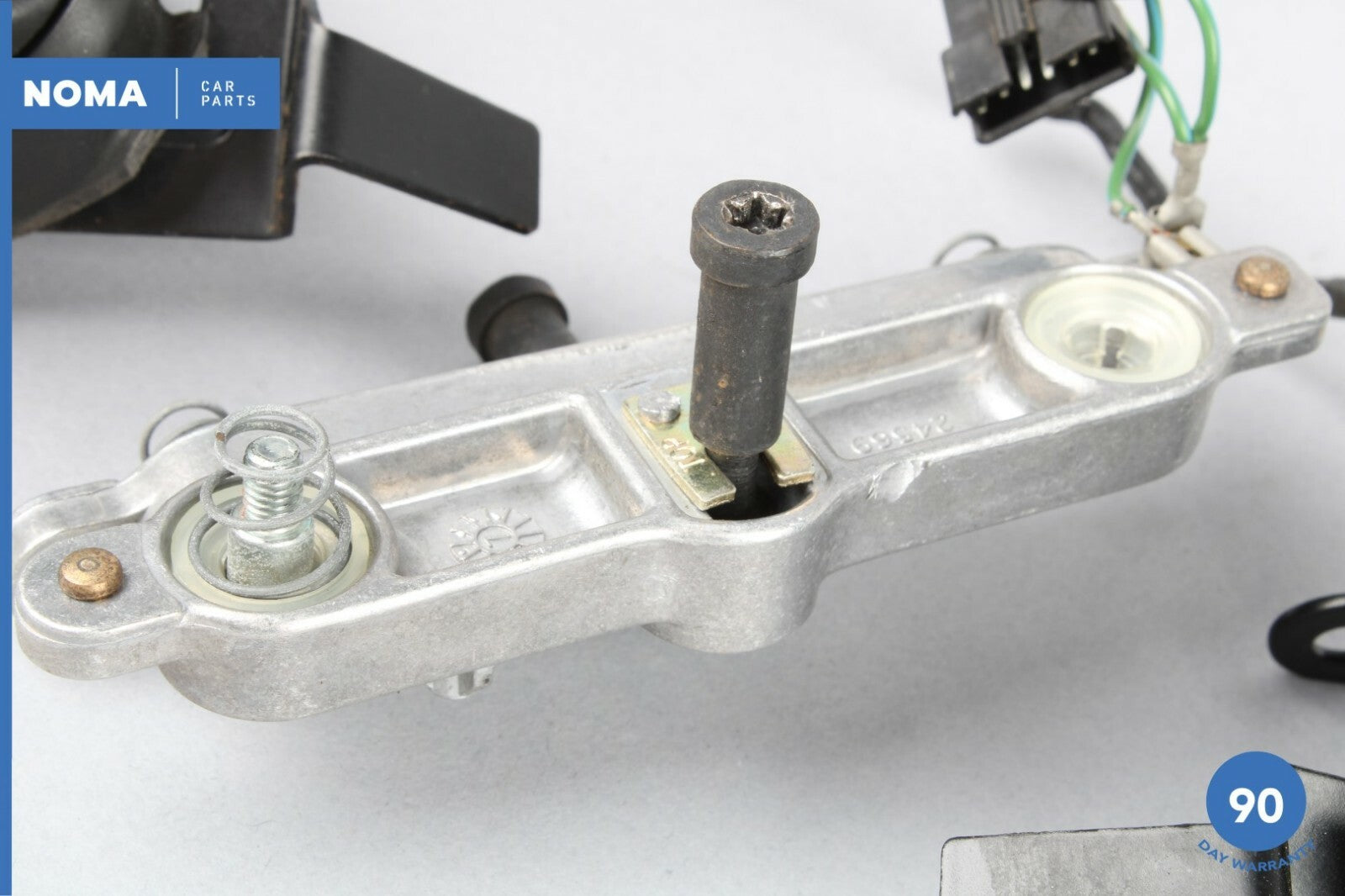 f863d420-73ee-4d4b-b949-c32a440e7db9