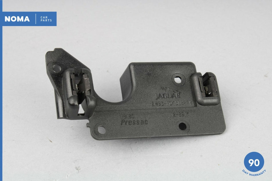 04-07 Jaguar XJR XJ8 VDP X350 Front Right Passenger Side Bracket Cover OEM