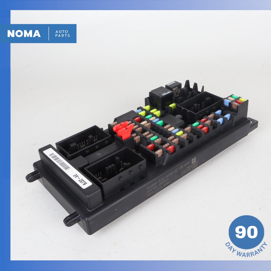 12-13 LR Range Rover Evoque L538 Body Control Module Fuse Relay Box OEM