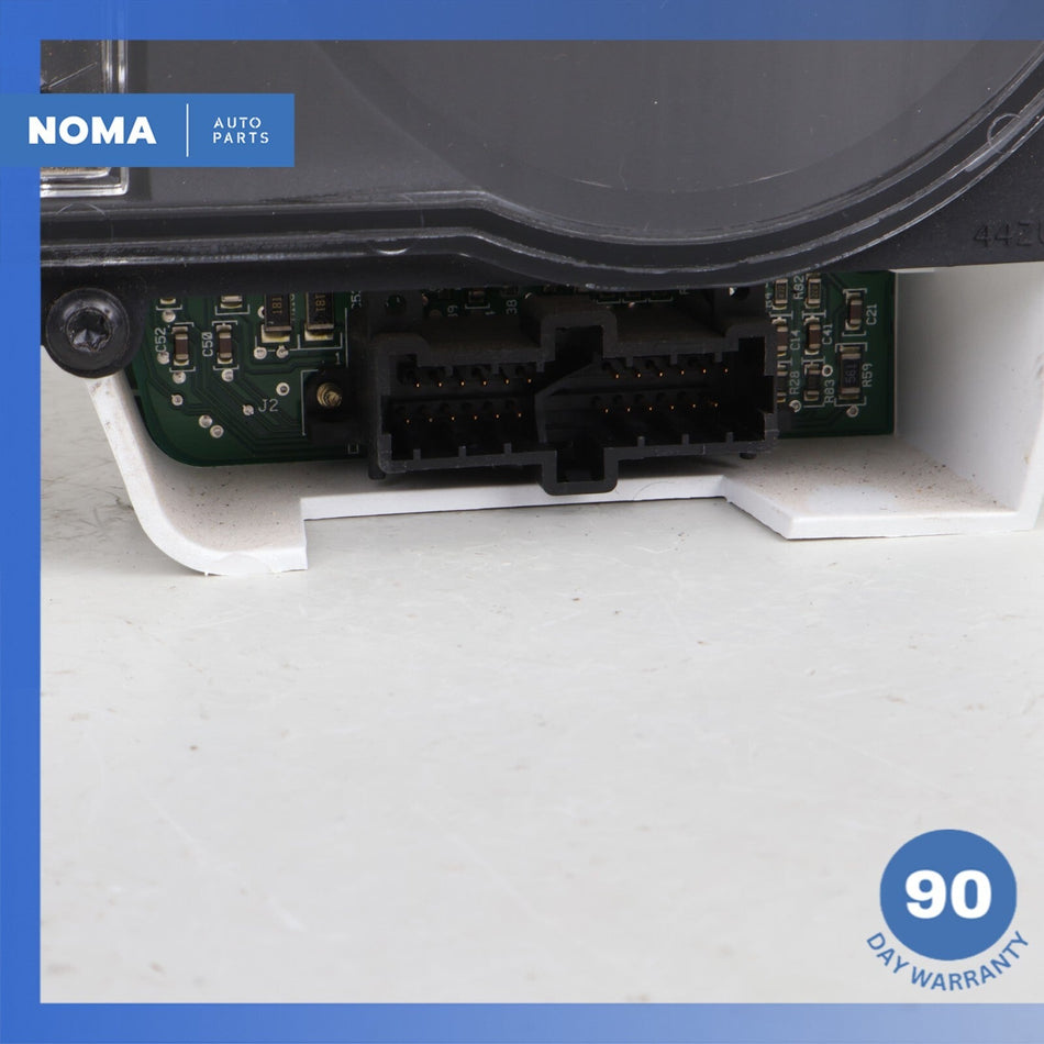 98-99 Jaguar X100 XK8 4.0L N/A Speedometer Instrument Cluster LJA4300AG OEM