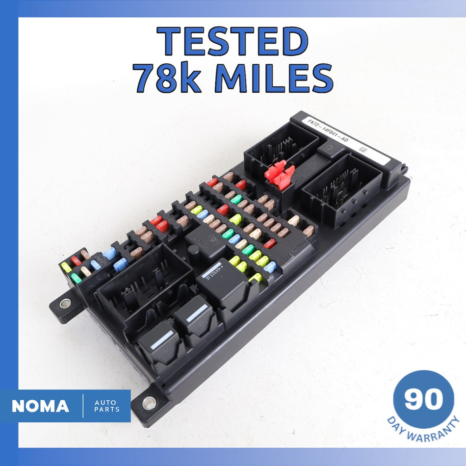 15-23 Land Rover Discovery Sport L550 Front Relay Fuse Box FK7214F041AE OEM 78k