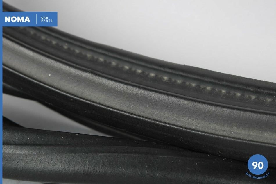 98-03 Jaguar XJ8 XJR VDP Trunk Boot Rubber Seal Weatherstrip Weather Strip OEM
