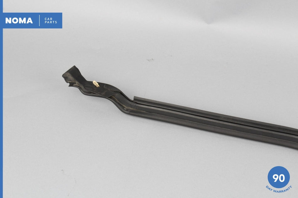 04-10 BMW 530i E60 E61 Front Center Hood Rubber Weatherstrip Seal 7063835 OEM