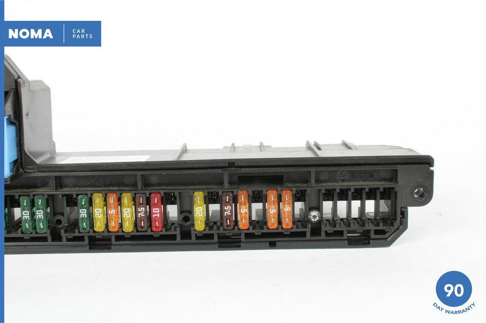 04-10 BMW E60 E61 5 Series Front Dash Fuse Box Distribution Panel 6957330 OEM