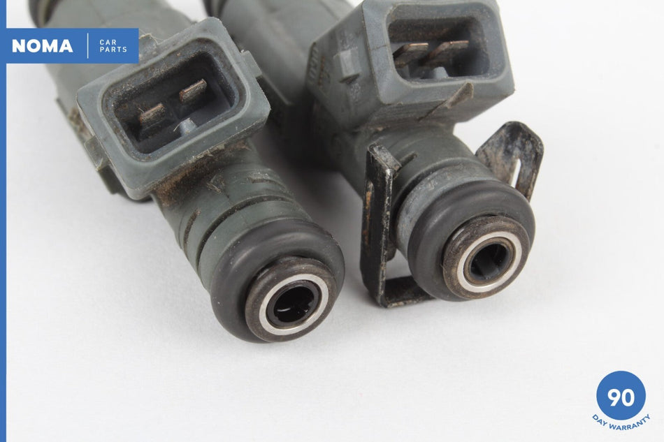 03-05 Land Rover Range Rover L322 Gas Fuel Rail Line Injector Set of 2 OEM