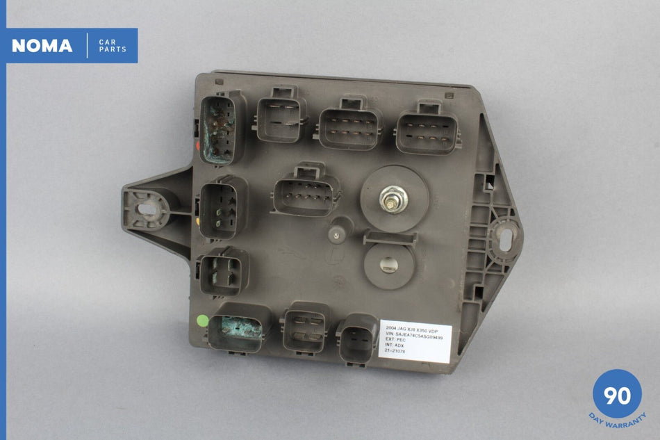 04-07 Jaguar XJR XJ8 X350 Rear Trunk Boot Interior Fuse Relay Box w/ Cable OEM