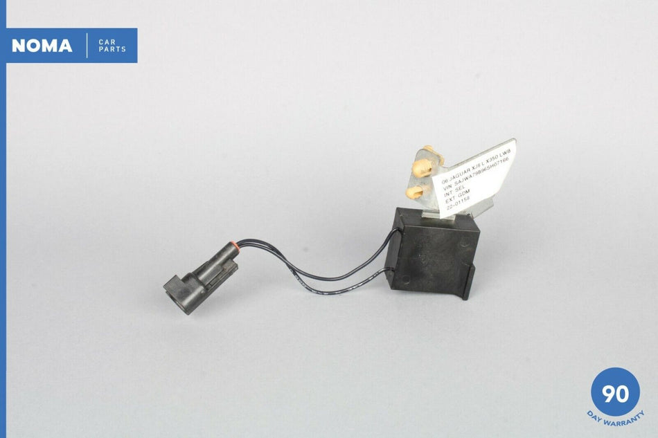 04-07 Jaguar XJ8 XJR Vanden Plas X350 Radio Antenna AMP Amplifier Module OEM